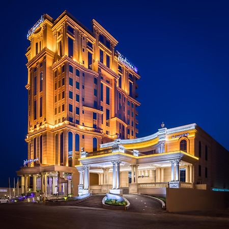 Radisson Blu Plaza Jeddah Hotel Exterior photo